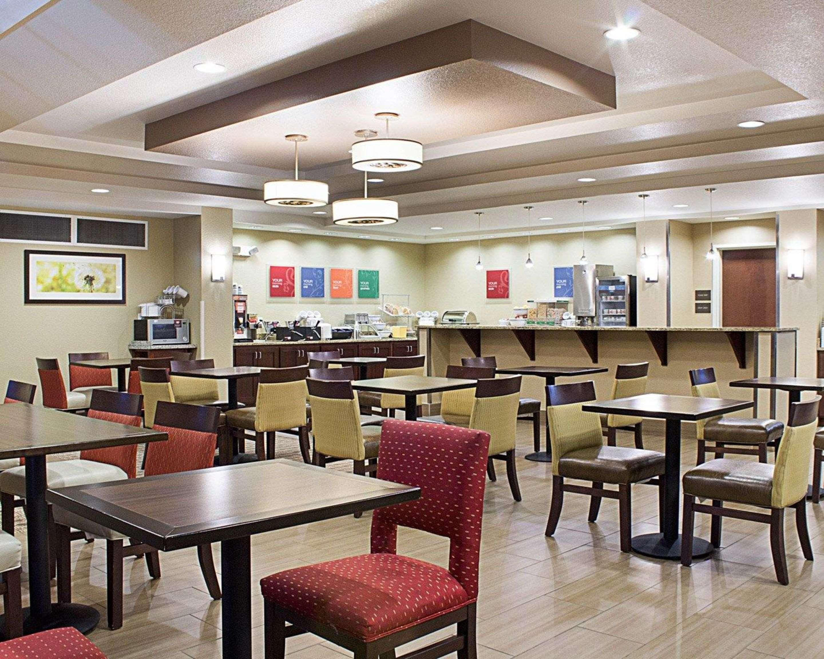 Comfort Suites Minot Eksteriør bilde