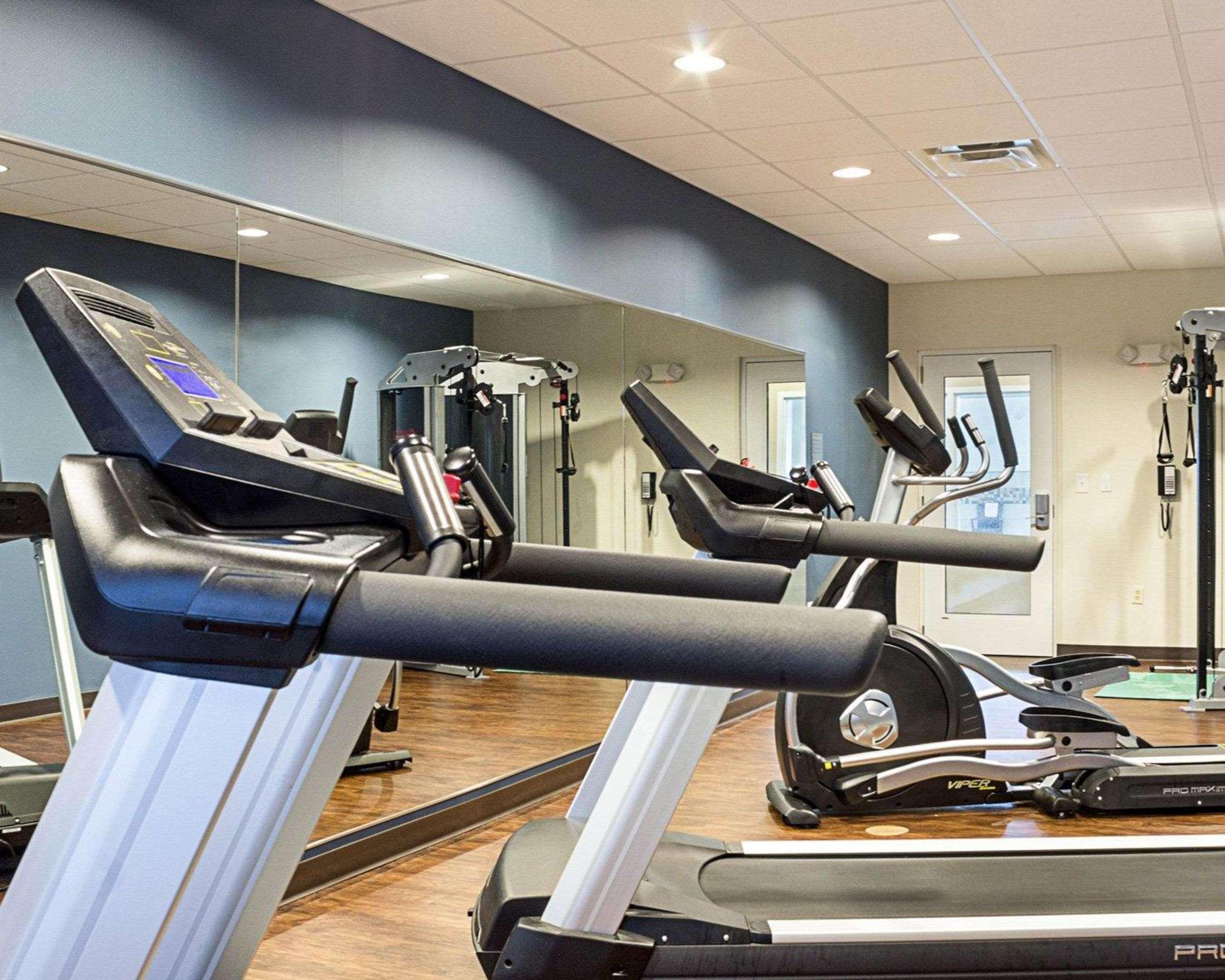 Comfort Suites Minot Eksteriør bilde