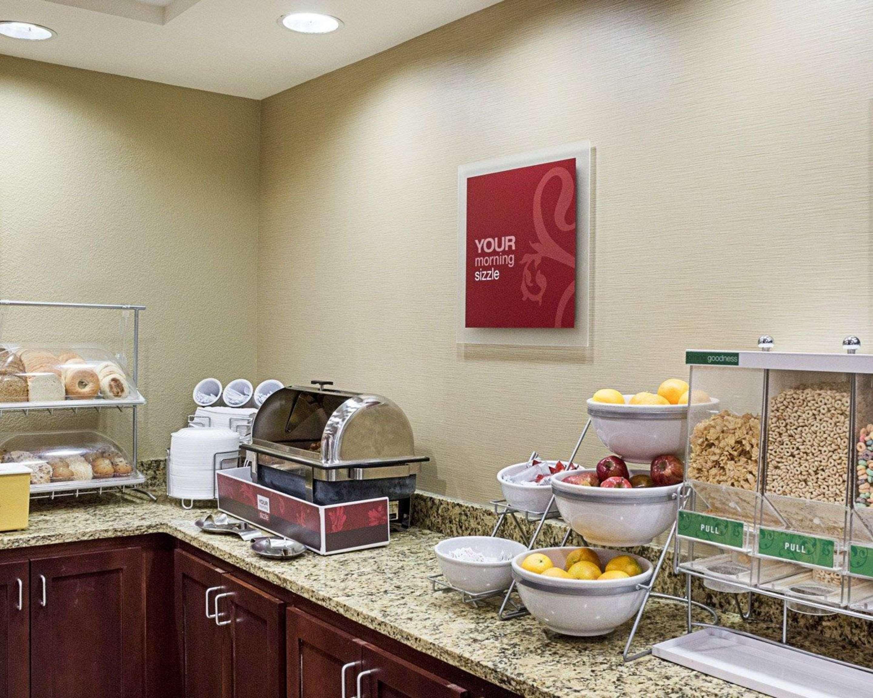 Comfort Suites Minot Eksteriør bilde