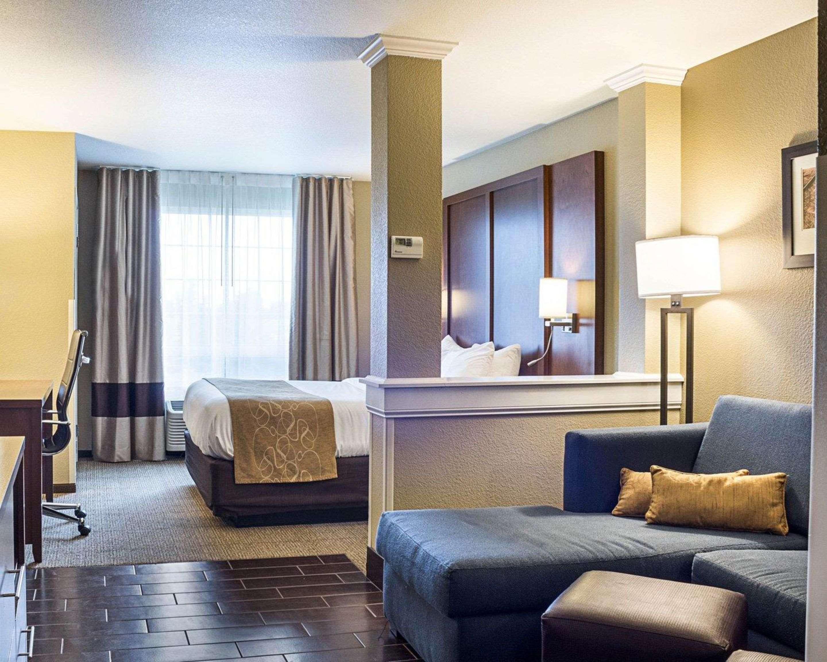 Comfort Suites Minot Eksteriør bilde