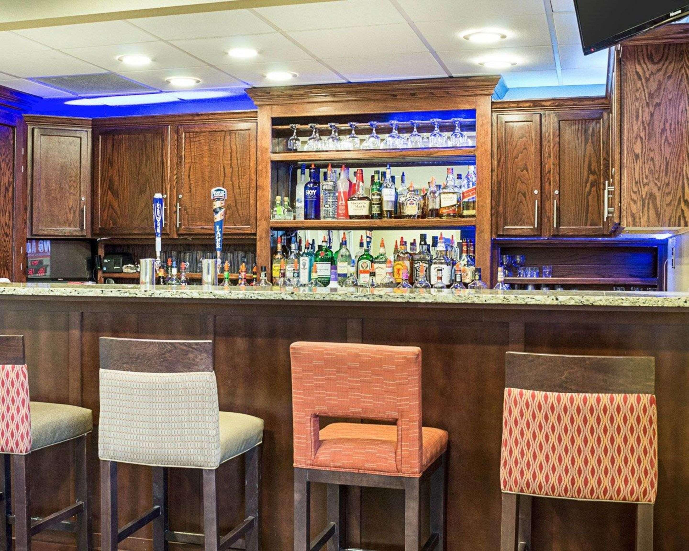 Comfort Suites Minot Eksteriør bilde