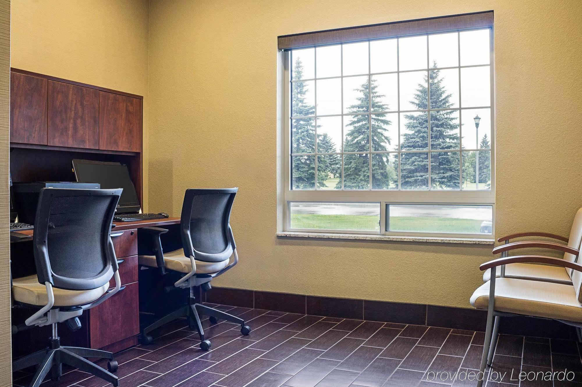 Comfort Suites Minot Eksteriør bilde